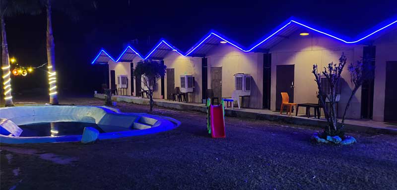 Riverside AC Cottages and Swiss Camps