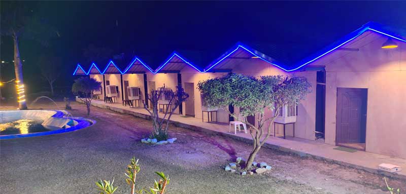 Riverside AC Cottages and Swiss Camps