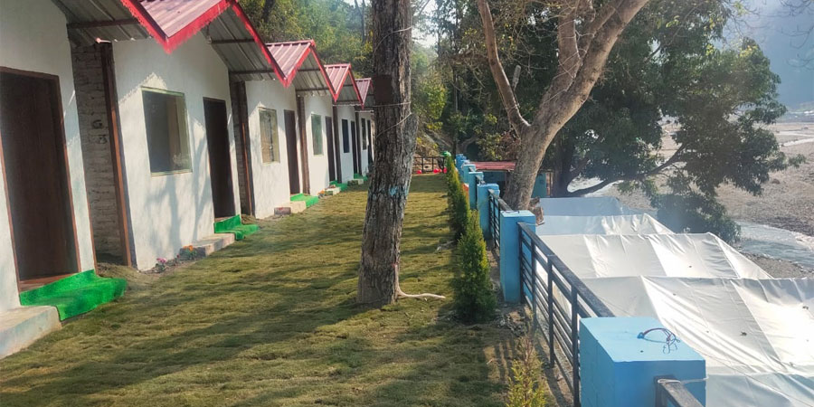 Riverside Luxury Camps